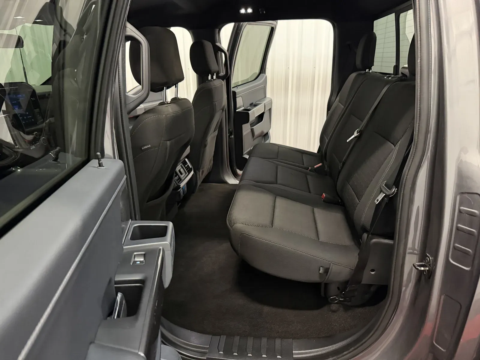 Ford F-150 photo 39