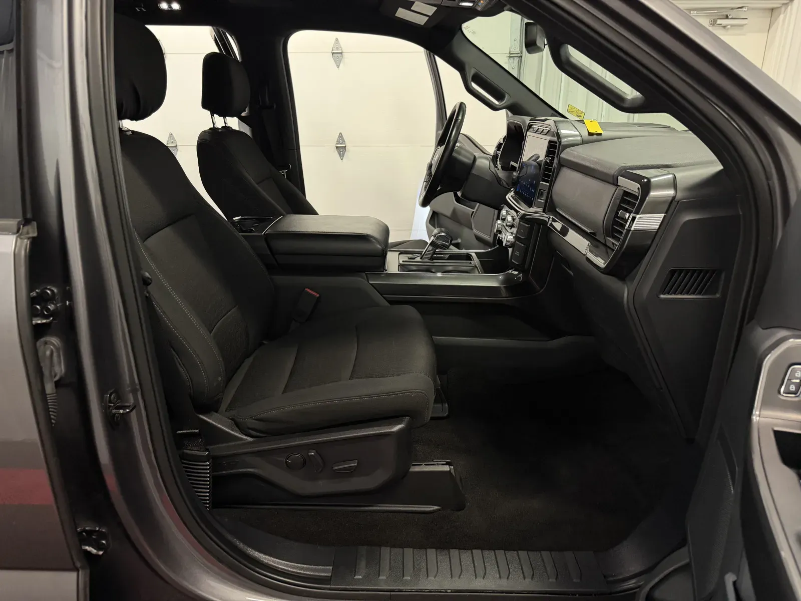 Ford F-150 photo 43
