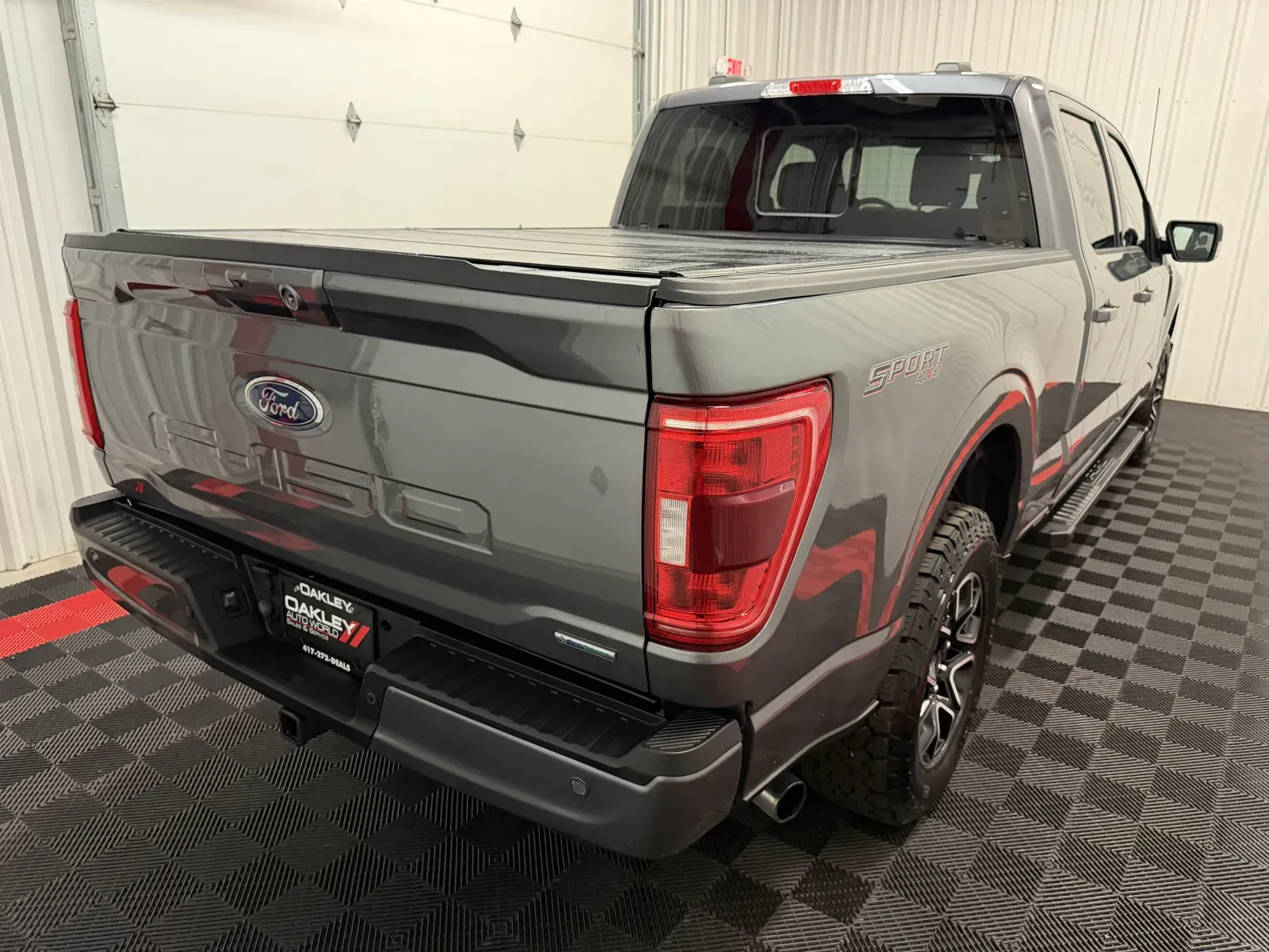 Ford F-150 photo 17
