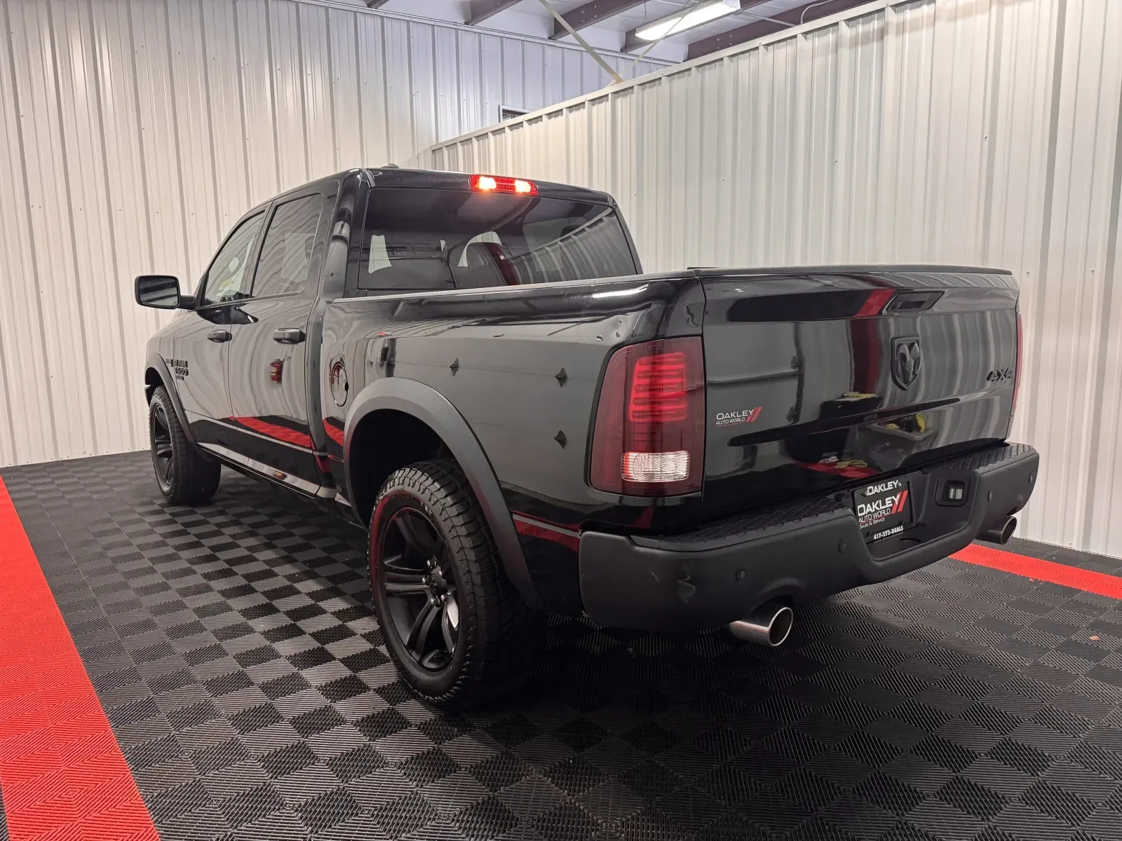 Ram 1500 photo 2