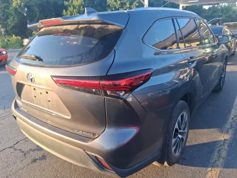 Another view of 2021 Toyota Highlander XLE for sale in Branson West, MO at Oakley Auto World