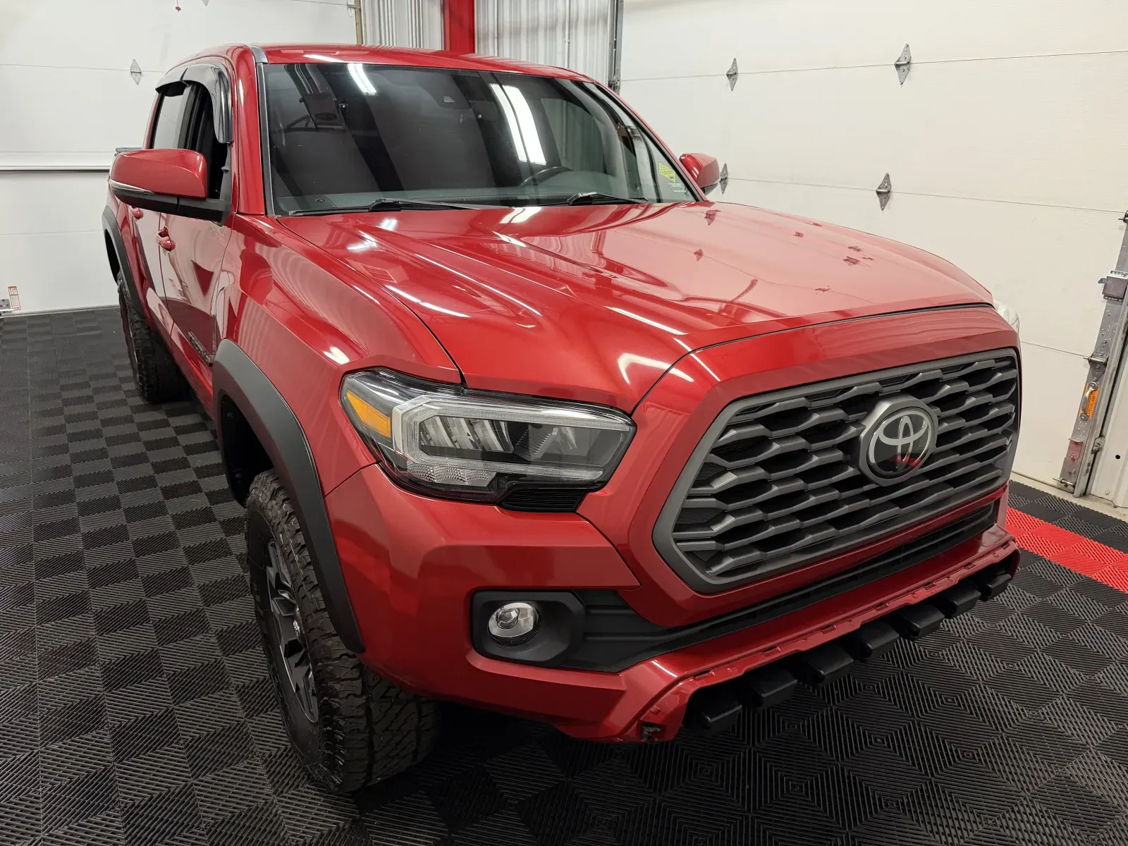 Toyota Tacoma photo 6