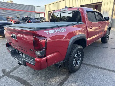 More photos of 2021 Toyota Tacoma TRD Off-Road at Oakley Auto World, MO