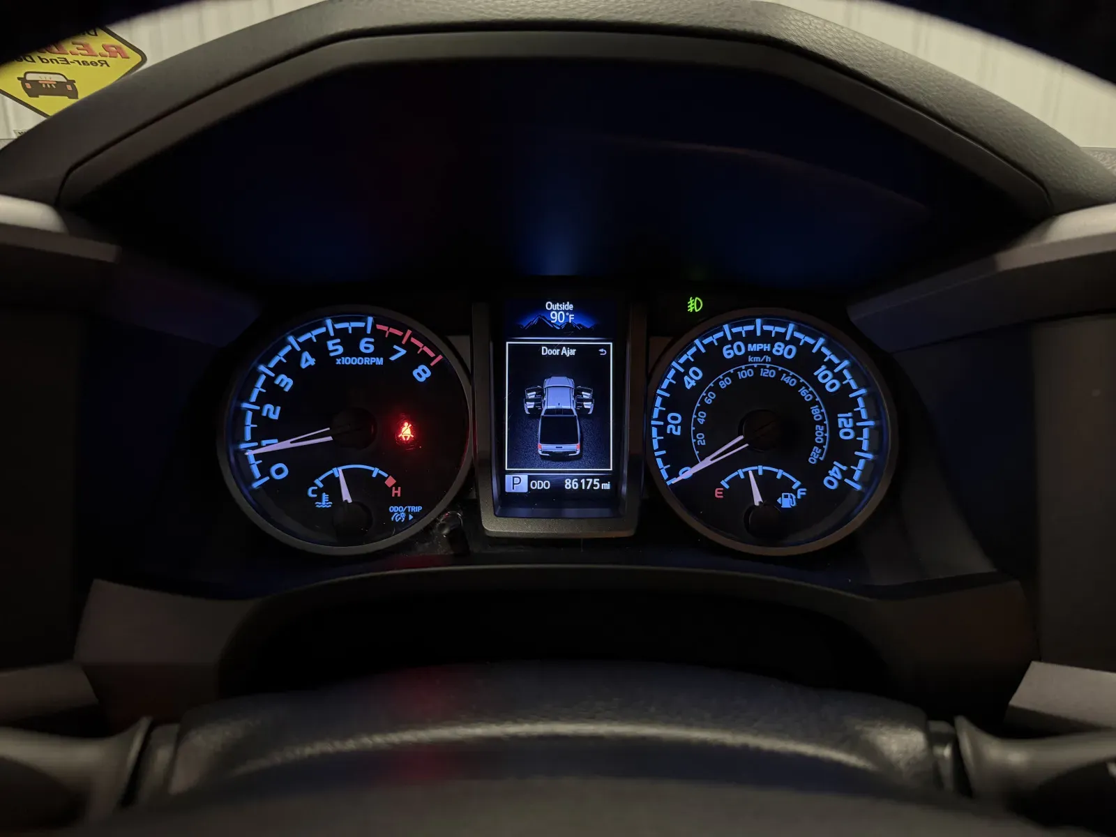 Toyota Tacoma photo 25