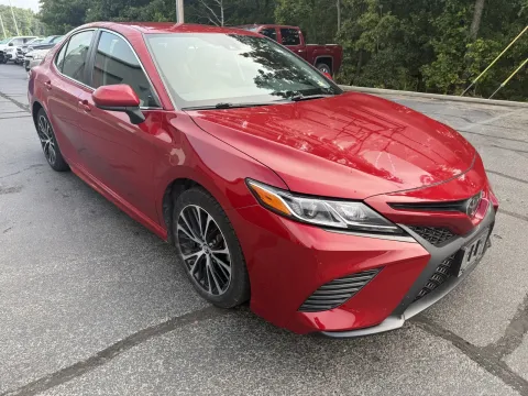 More photos of 2020 Toyota Camry at Oakley Auto World, MO