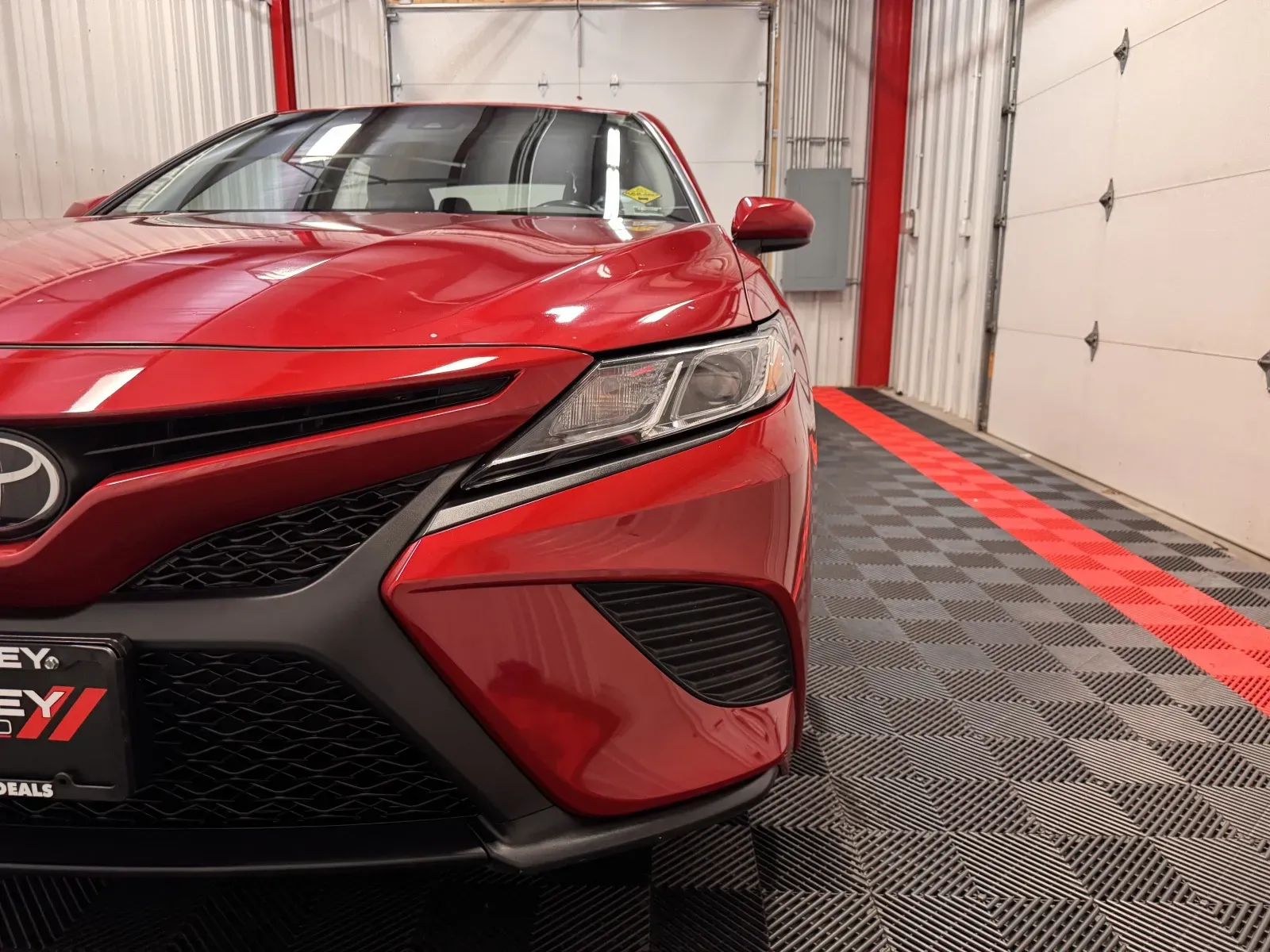 Toyota Camry photo 8