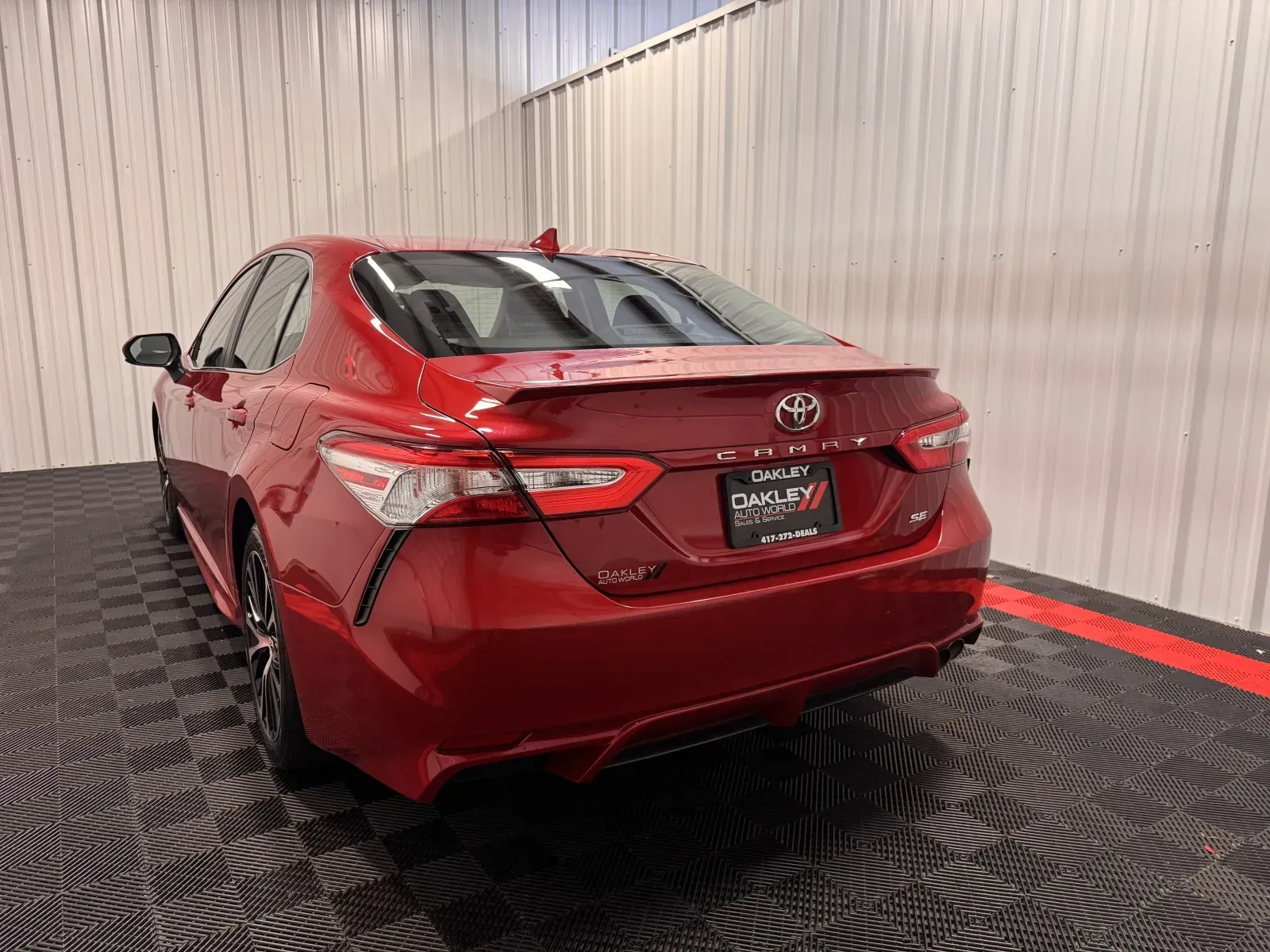 Toyota Camry photo 12