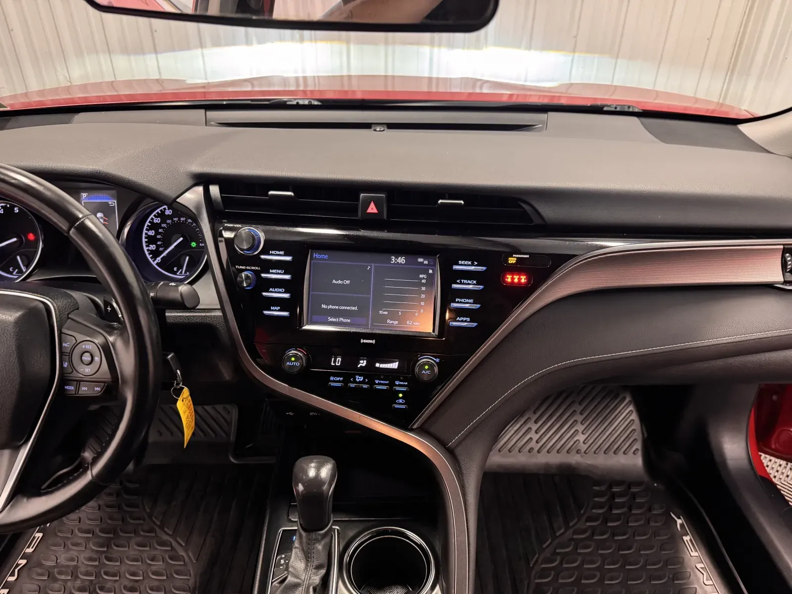 Toyota Camry photo 28