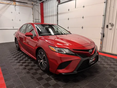 More photos of 2020 Toyota Camry SE at Oakley Auto World, MO
