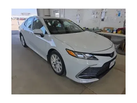 More photos of 2023 Toyota Camry LE at Oakley Auto World, MO
