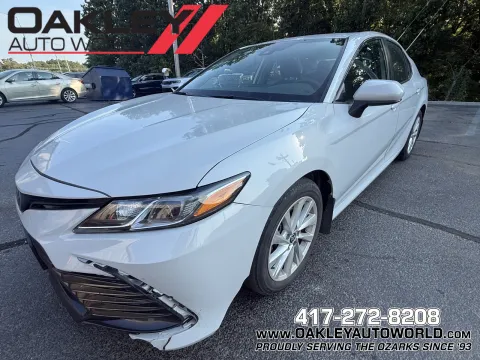 White 2023 Toyota Camry LE for sale in Branson West, MO