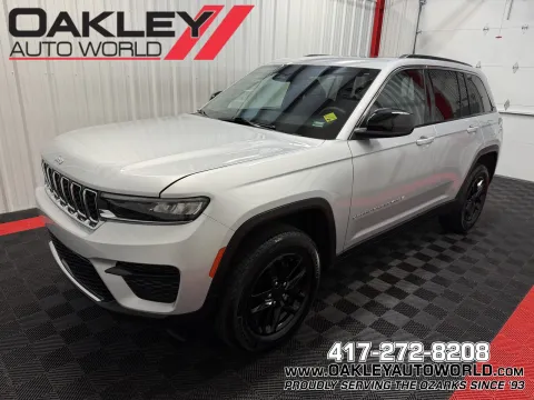Silver 2024 Jeep Grand Cherokee Laredo X for sale in Branson West, MO