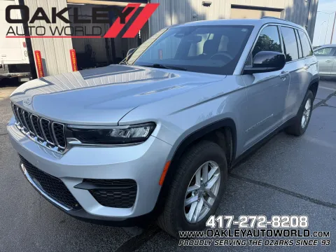 Silver 2024 Jeep Grand Cherokee Laredo for sale in Branson West, MO
