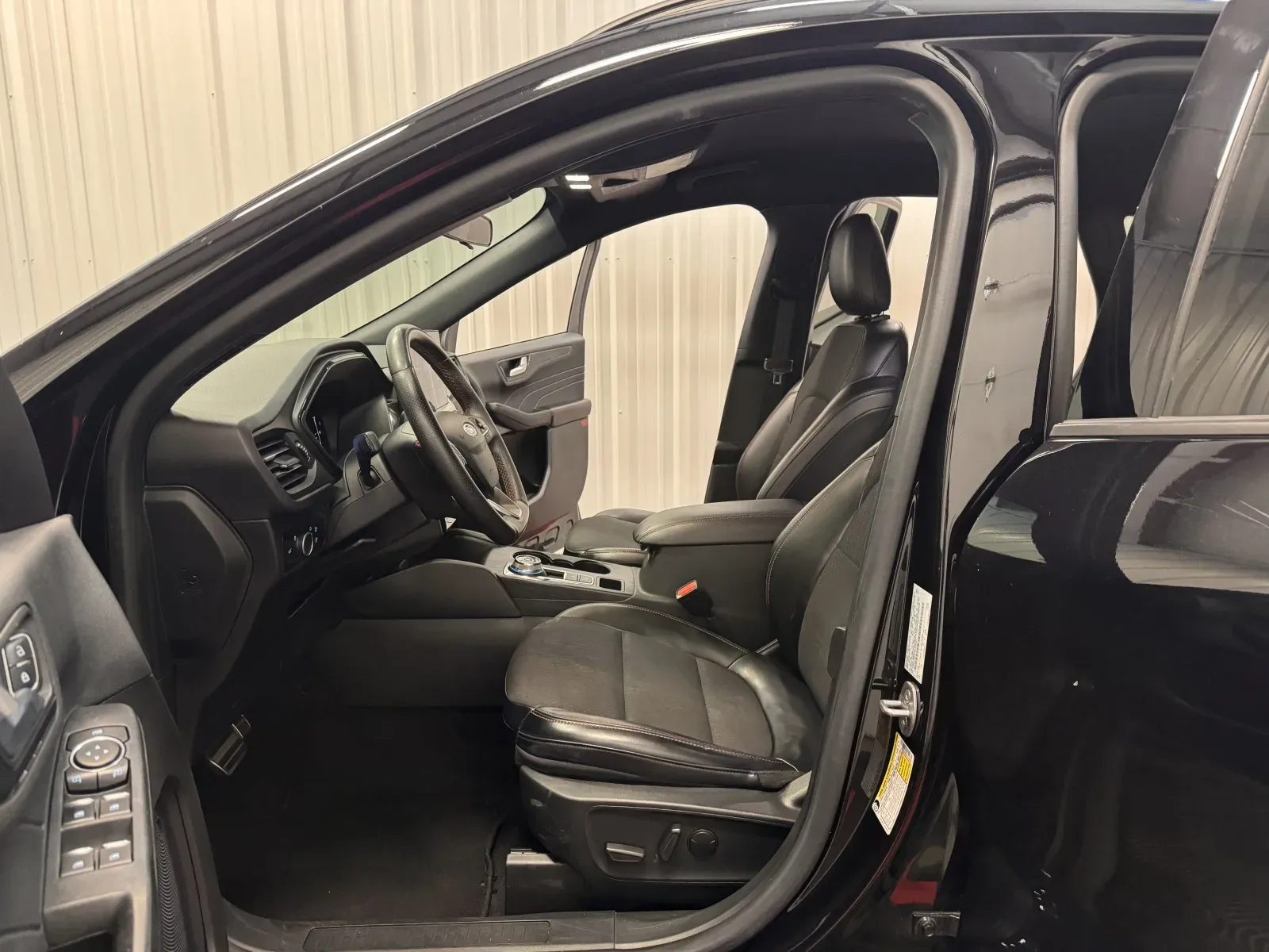 Ford Escape photo 31