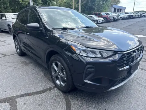 More photos of 2024 Ford Escape ST-Line at Oakley Auto World, MO