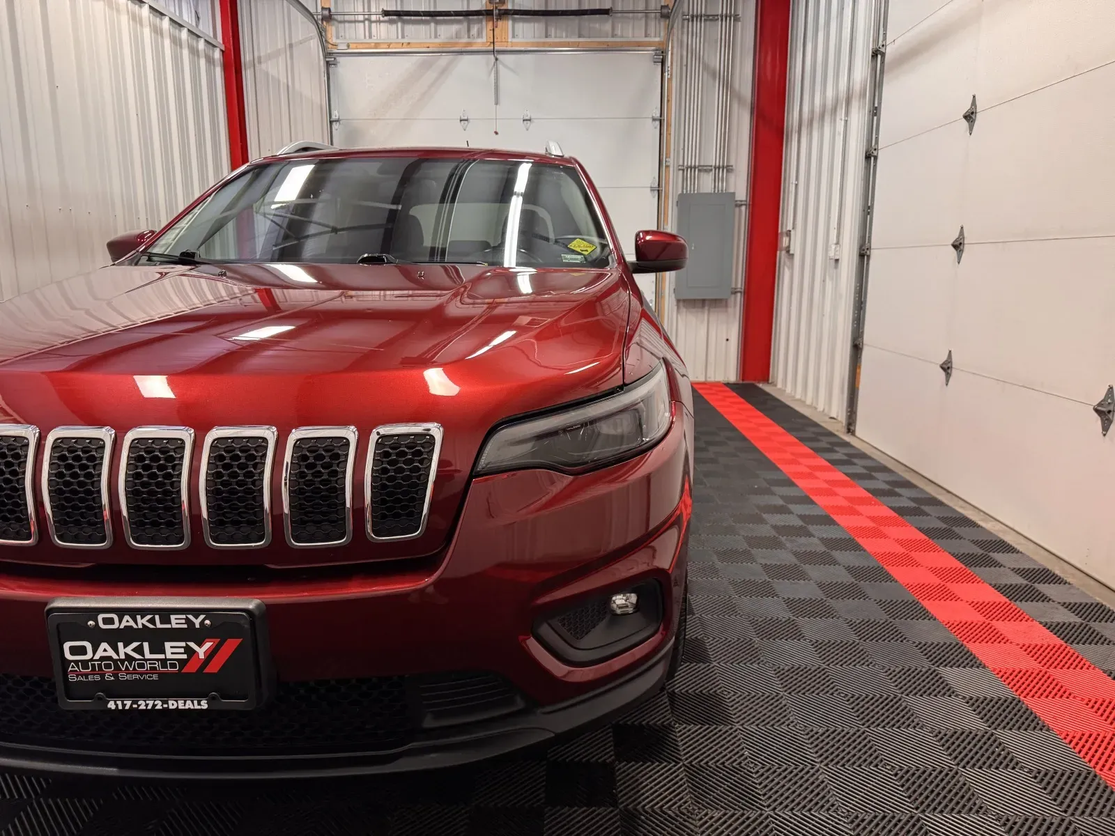 Jeep Cherokee photo 7
