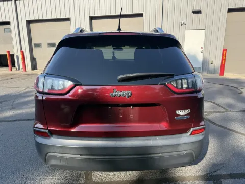 Another view of 2019 Jeep Cherokee Latitude Plus for sale in Branson West, MO at Oakley Auto World