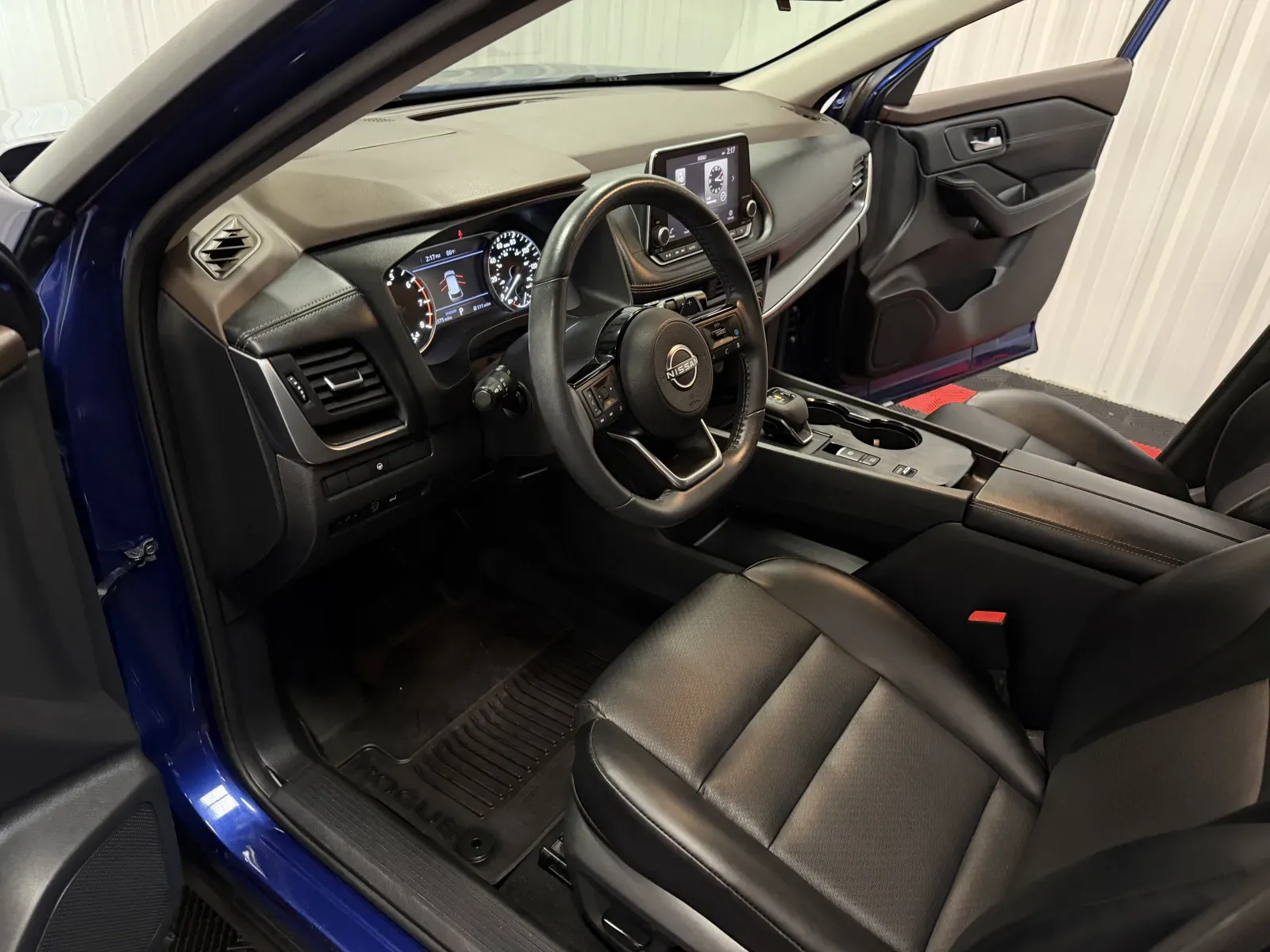 Nissan Rogue photo 38