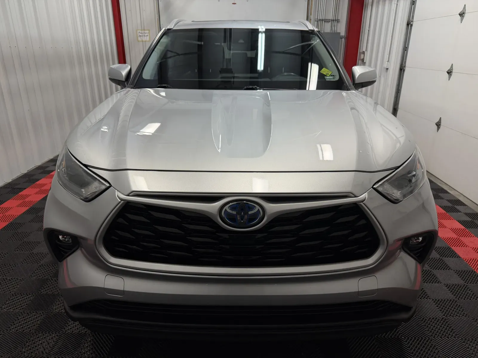 Toyota Highlander photo 7