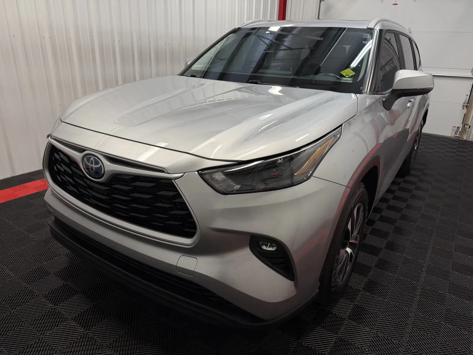 Toyota Highlander photo 10