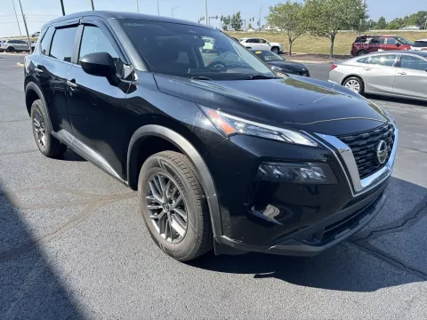 More photos of 2021 Nissan Rogue S at Oakley Auto World, MO