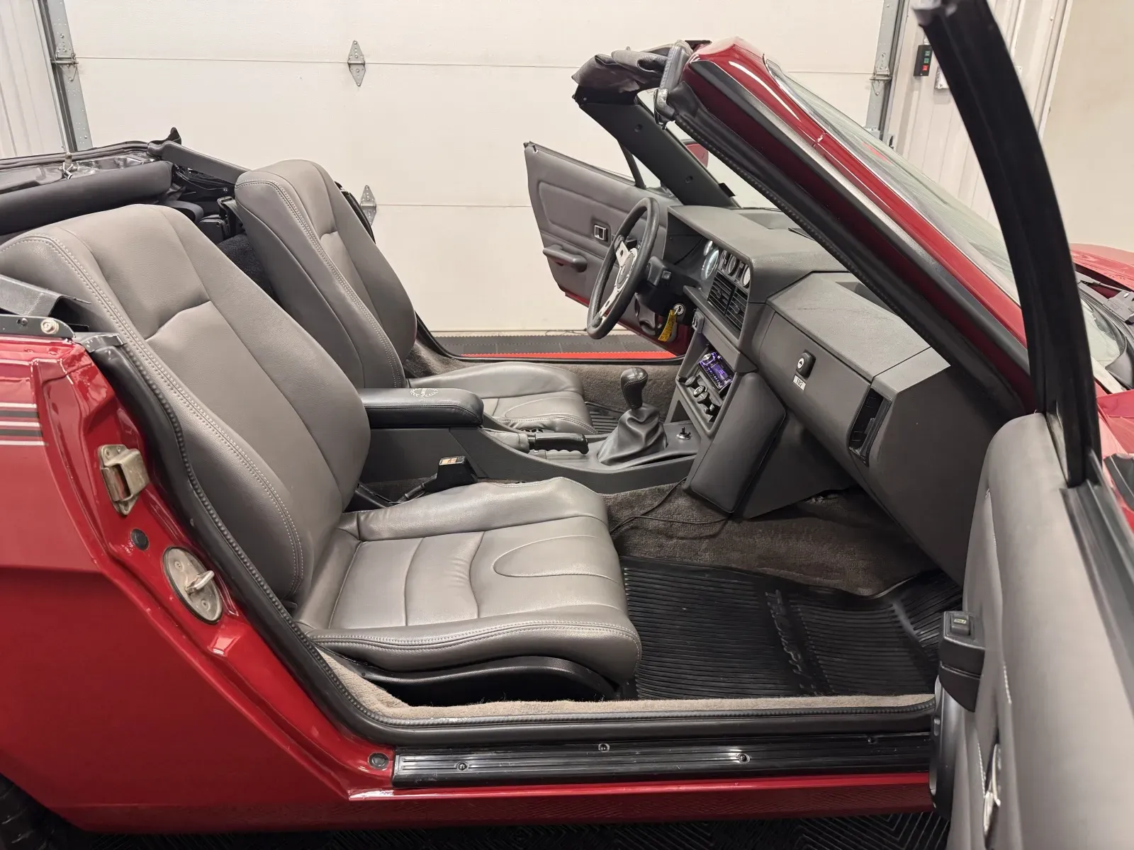 Triumph TR7 photo 39