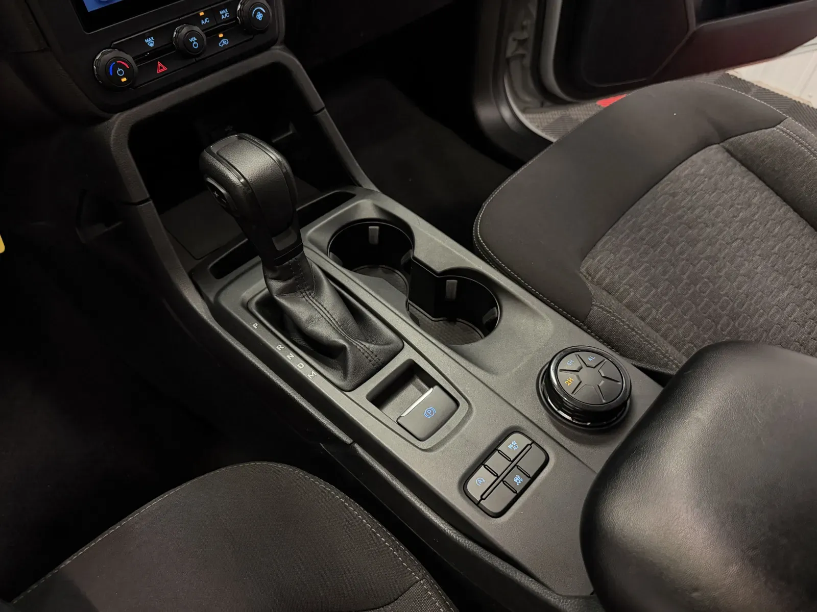 Ford Ranger photo 34