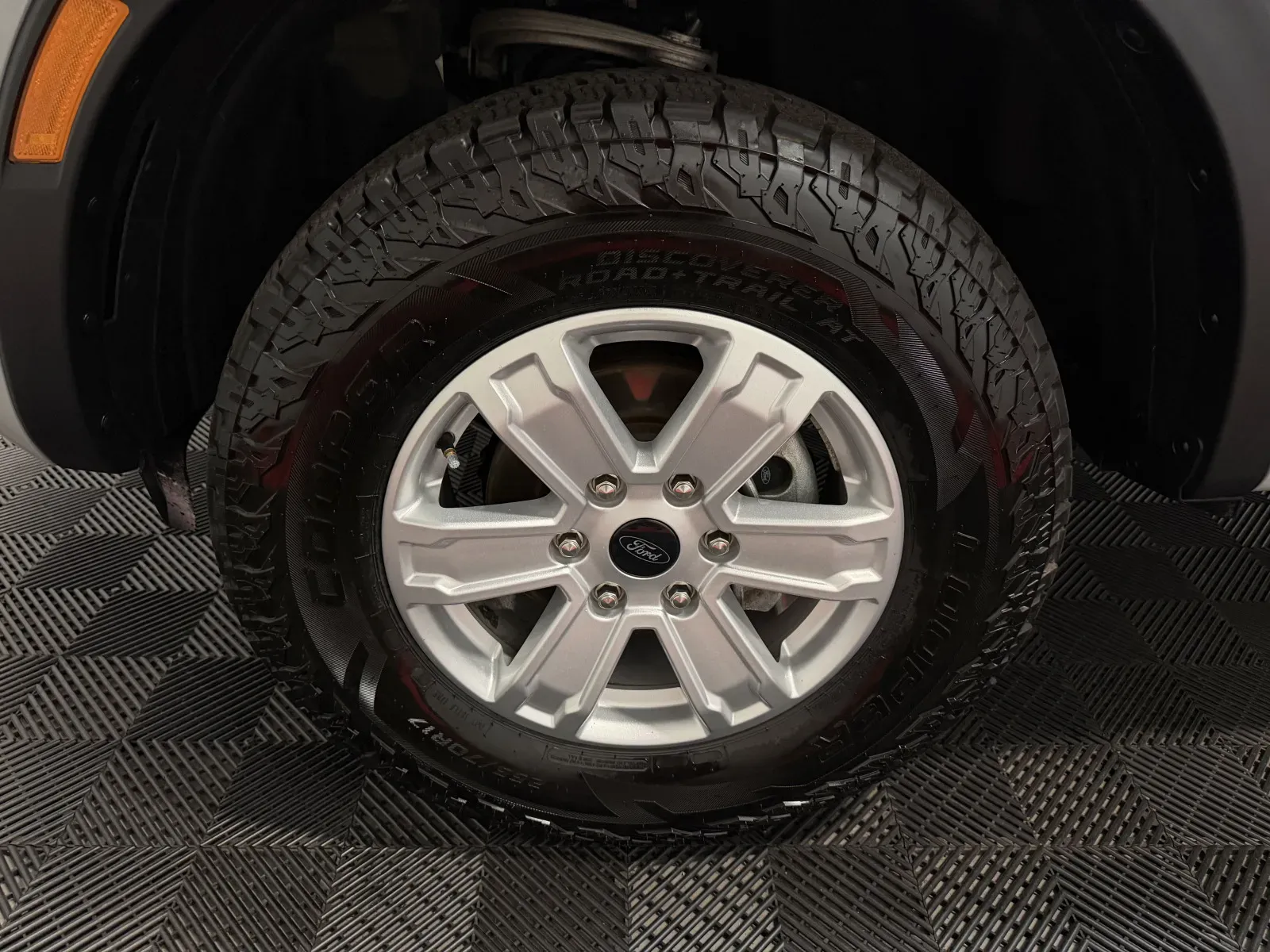 Ford Ranger photo 11