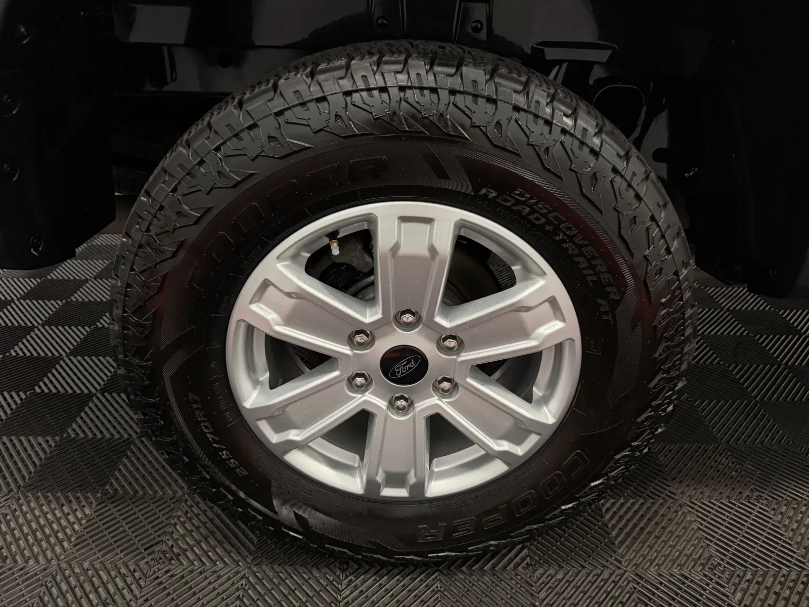 Ford Ranger photo 18