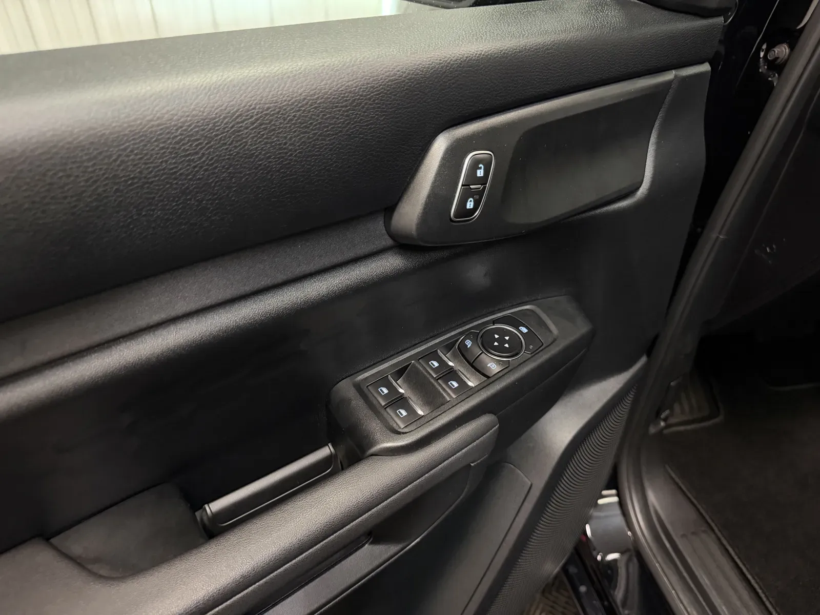 Ford Ranger photo 28