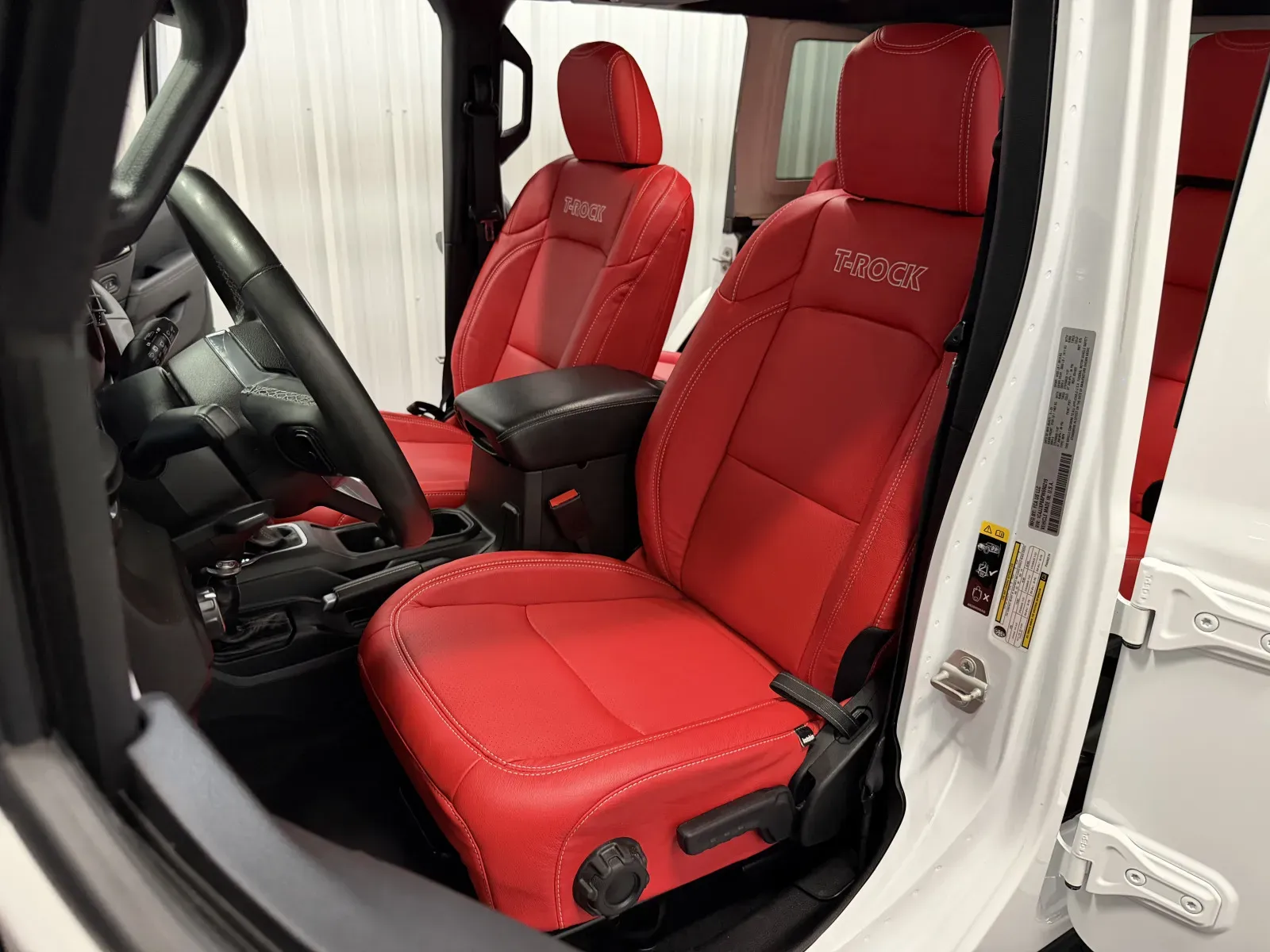 Jeep Wrangler photo 38