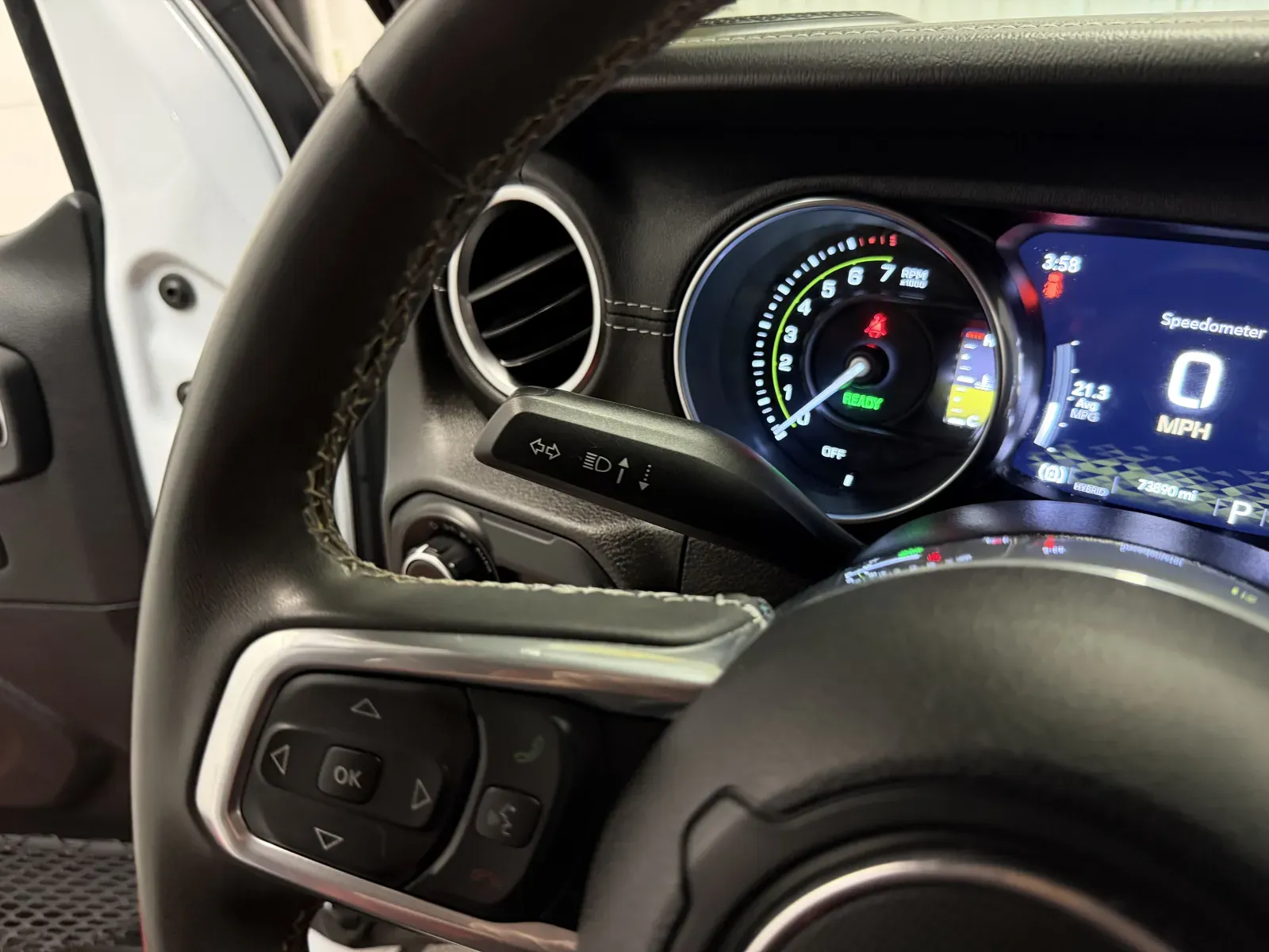 Jeep Wrangler photo 24