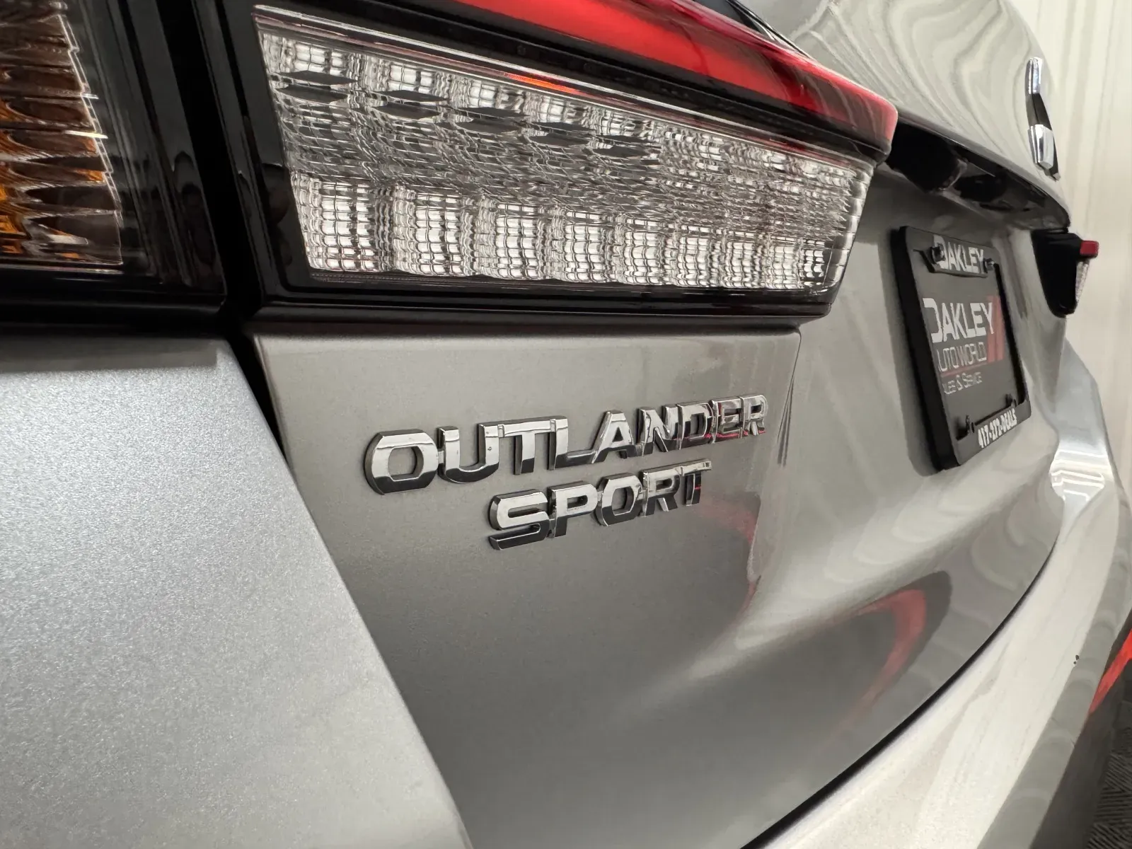 Mitsubishi Outlander Sport photo 13