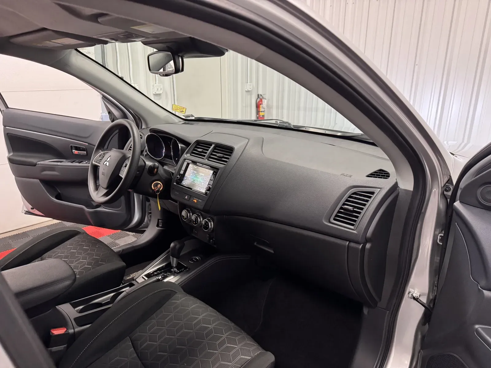 Mitsubishi Outlander Sport photo 43