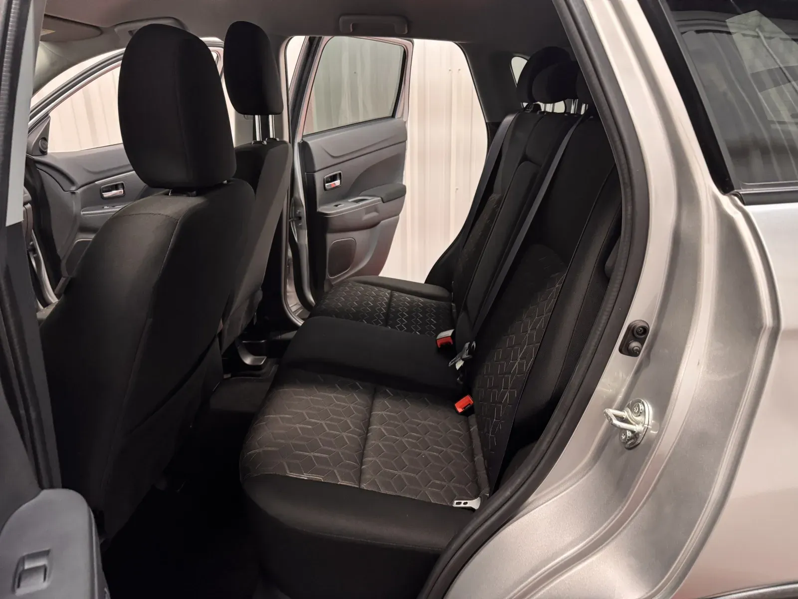 Mitsubishi Outlander Sport photo 78
