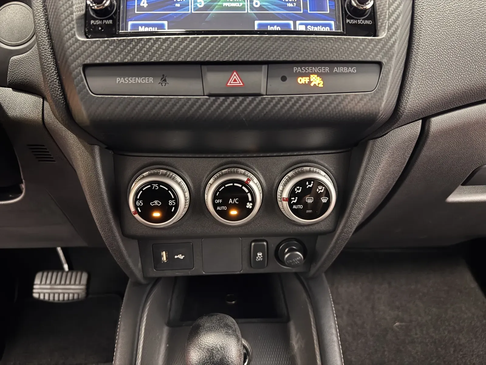 Mitsubishi Outlander Sport photo 73
