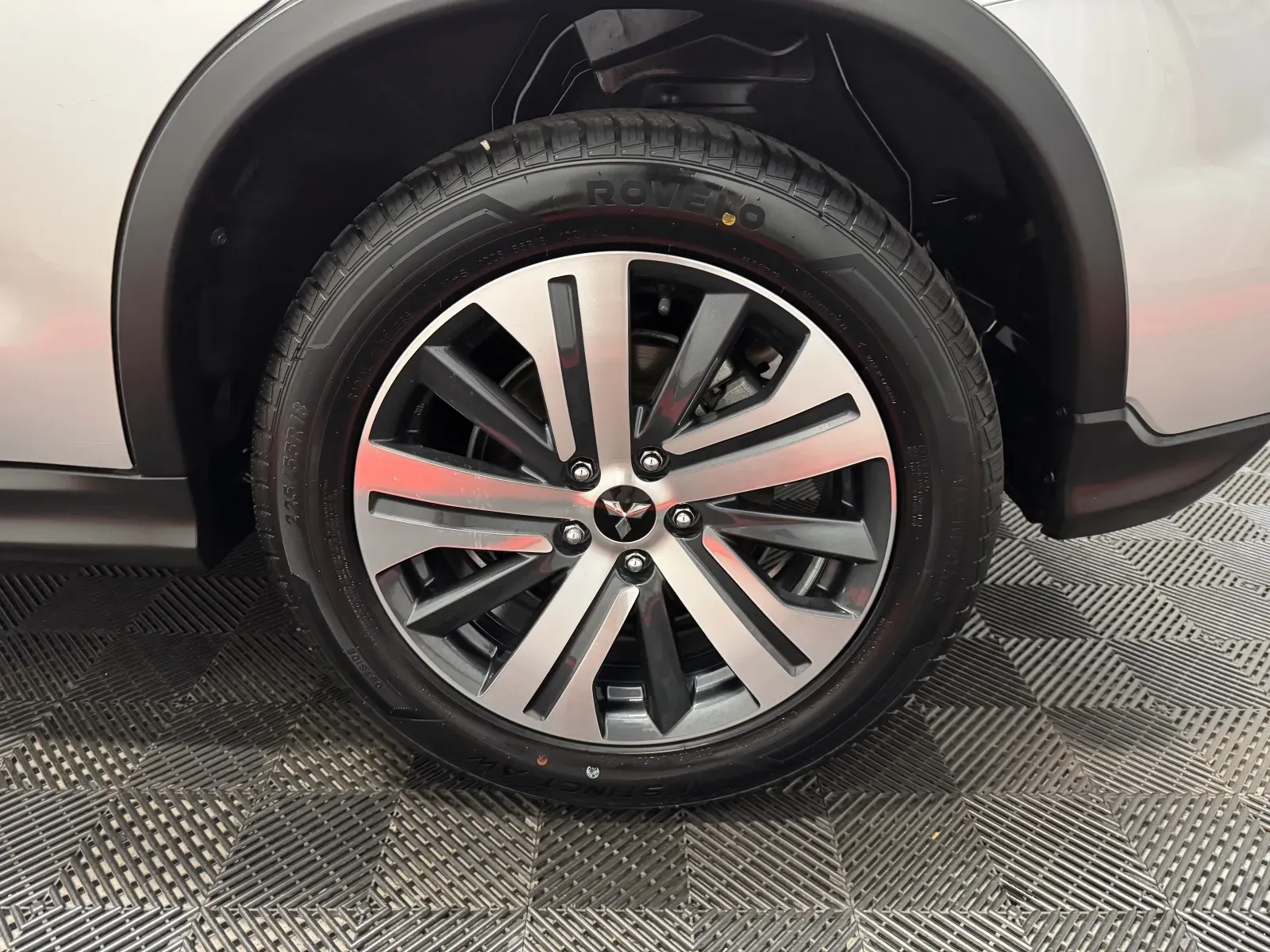 Mitsubishi Outlander Sport photo 97