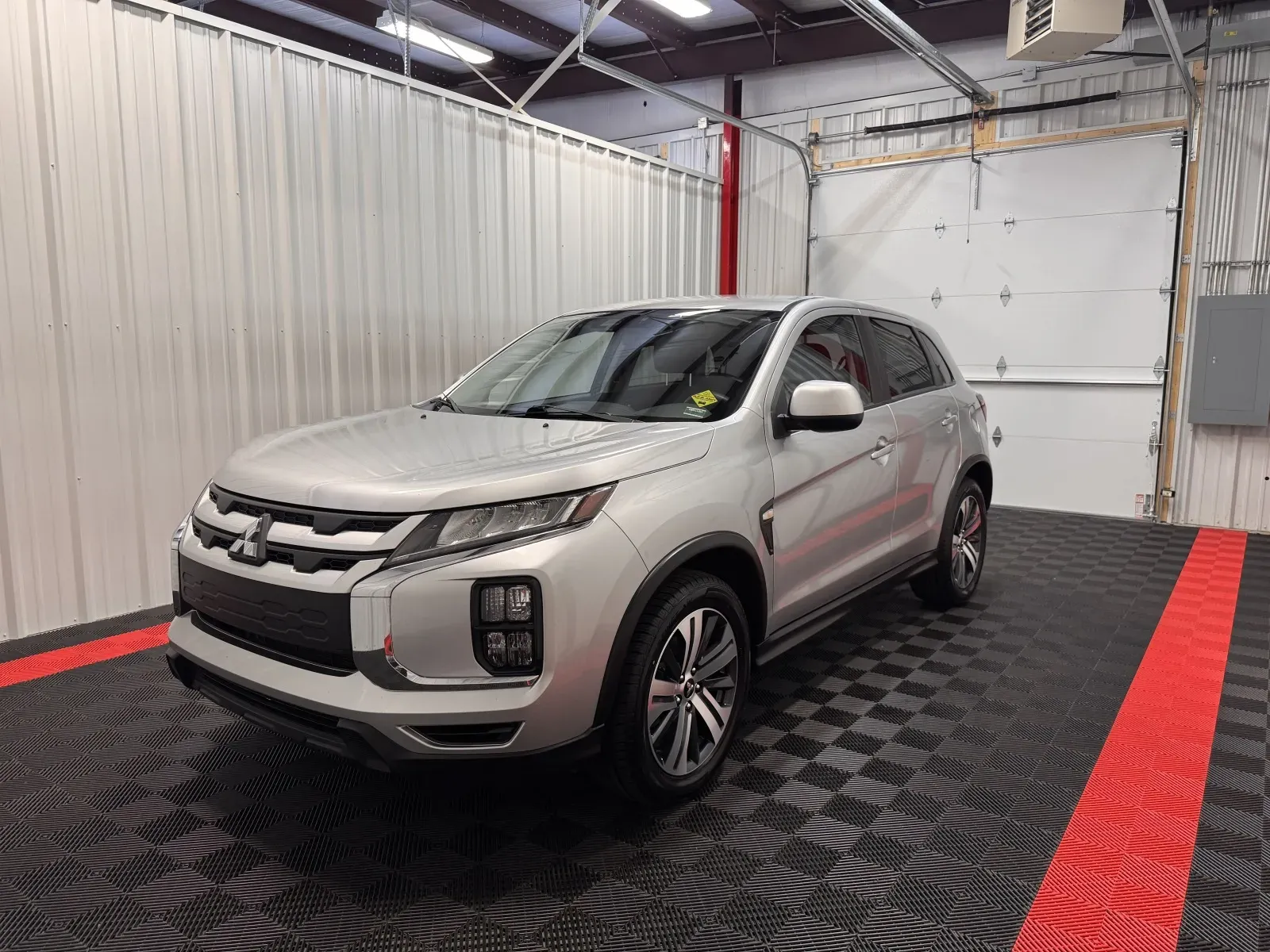 Mitsubishi Outlander Sport photo 87