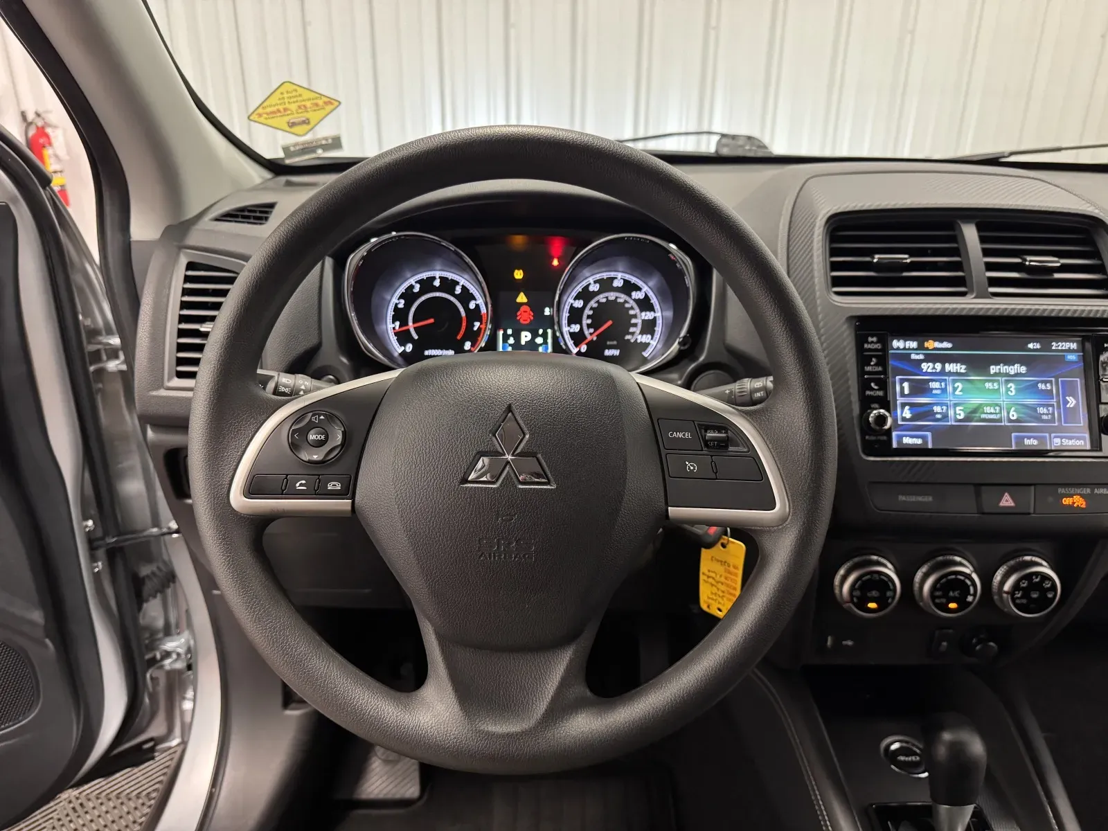 Mitsubishi Outlander Sport photo 61