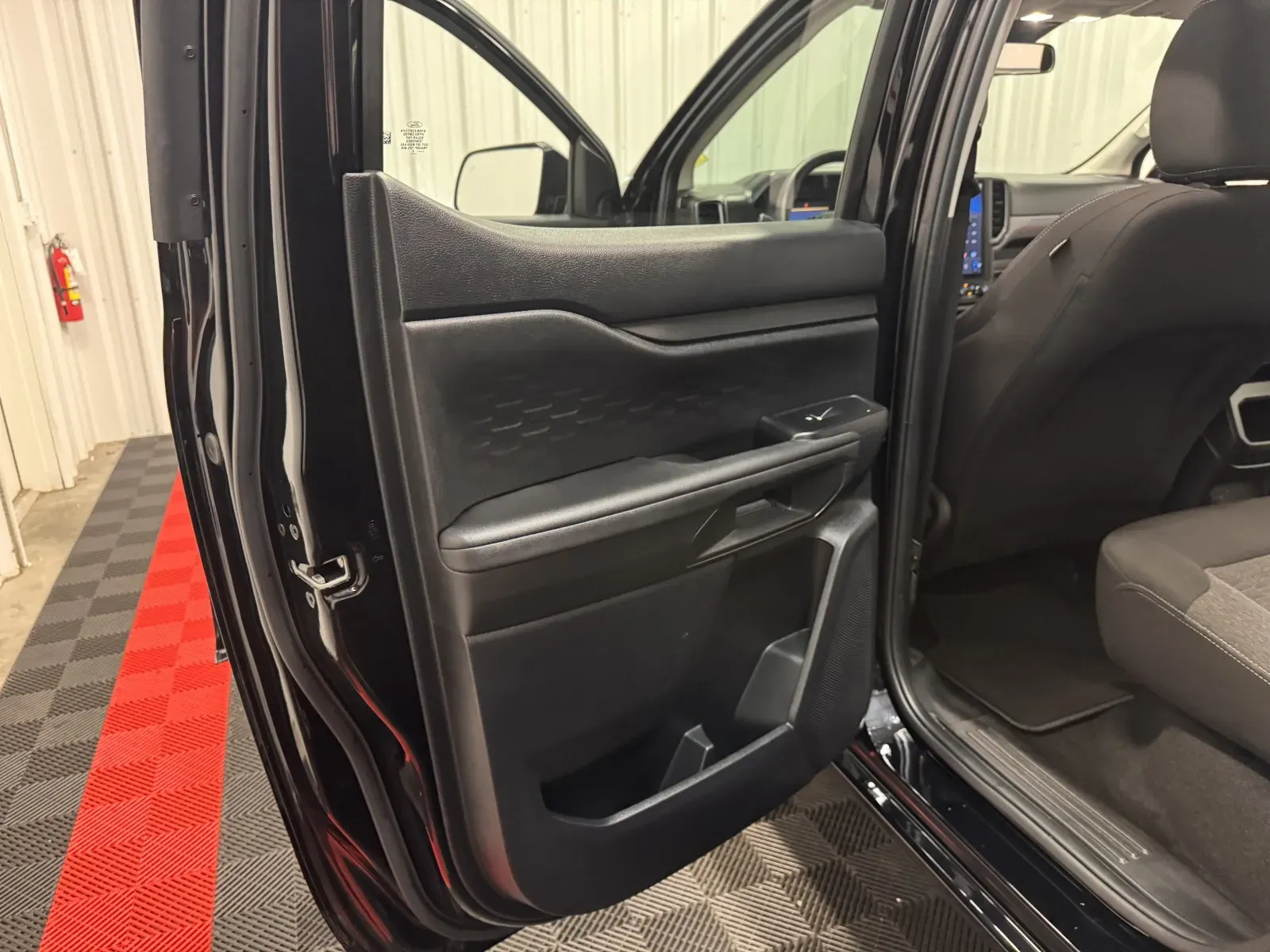 Ford Ranger photo 35