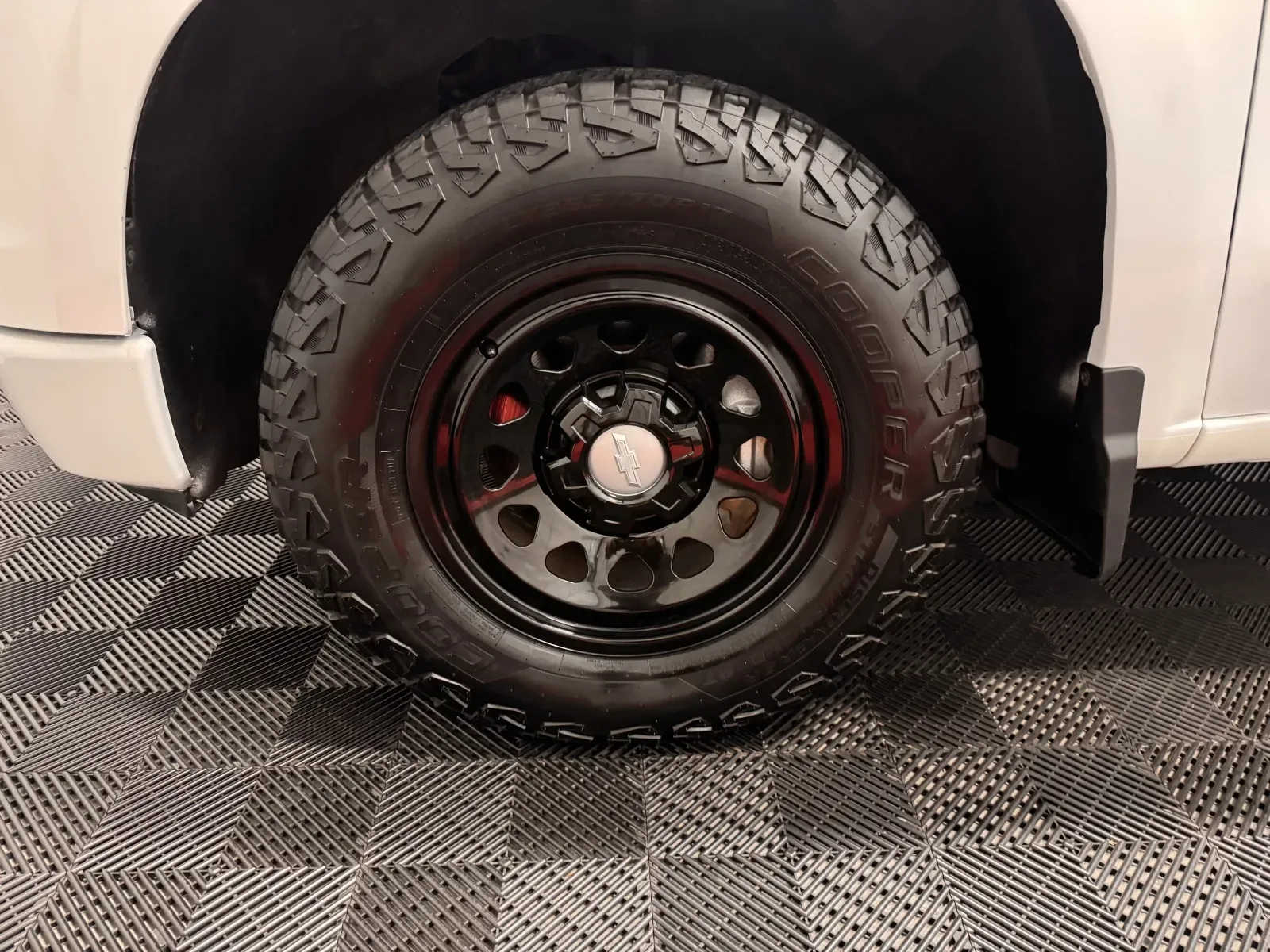 Chevrolet Silverado photo 10