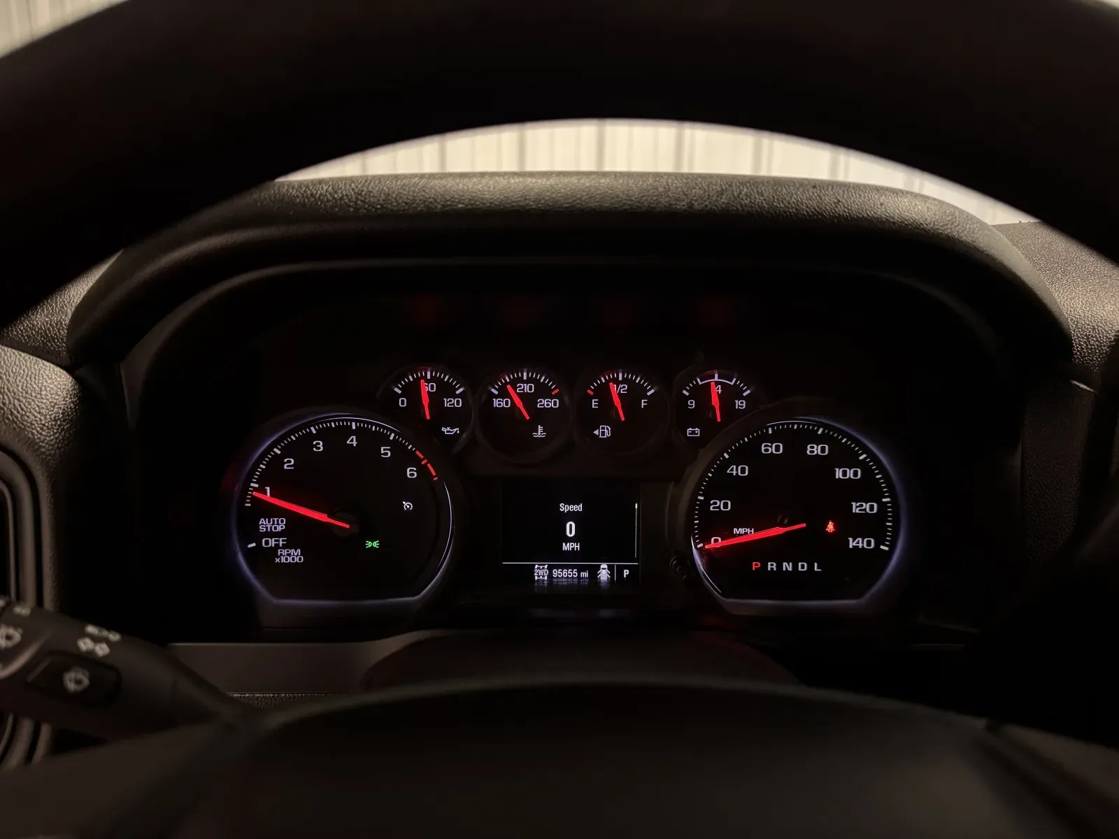 Chevrolet Silverado photo 22