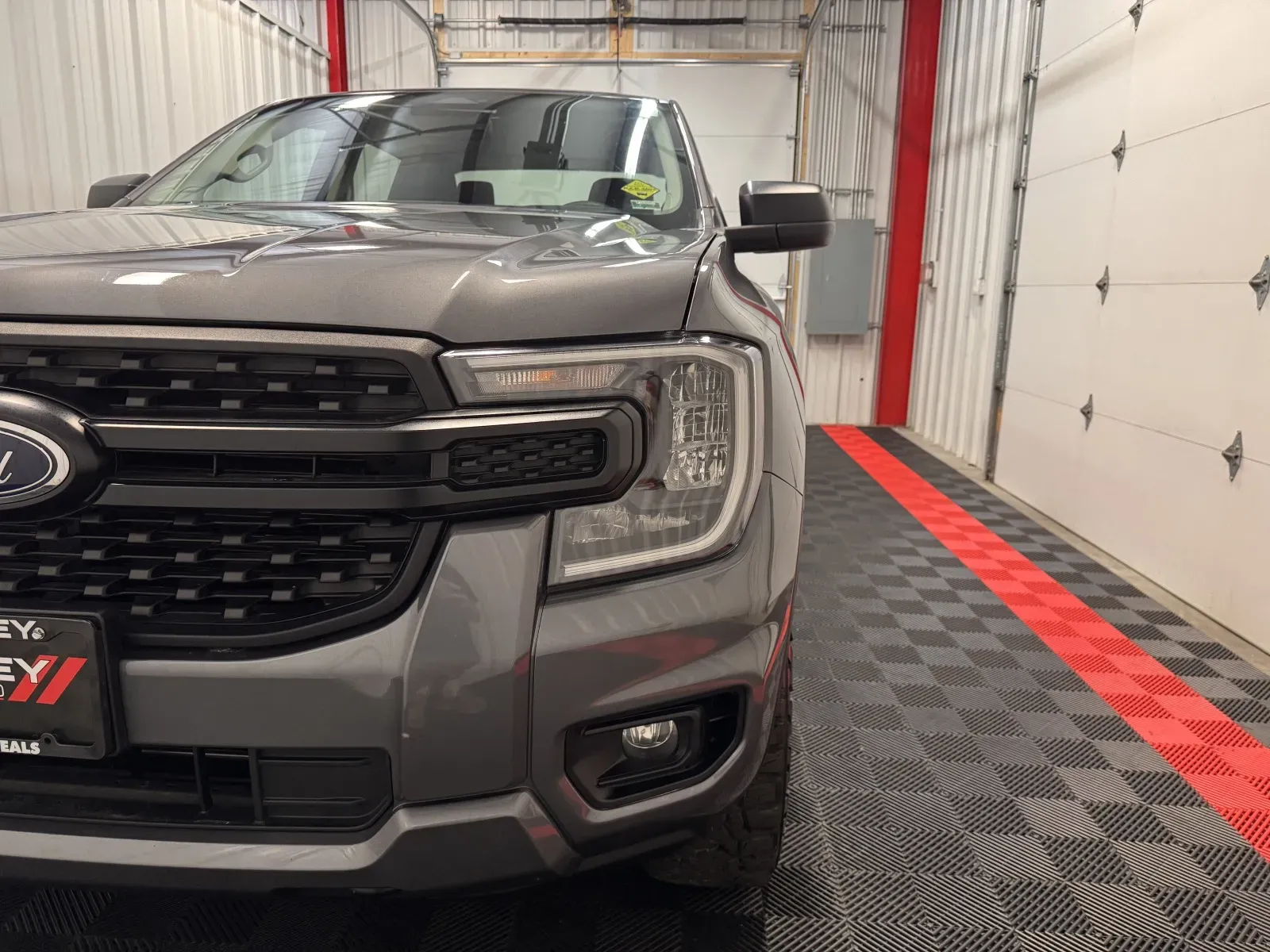 Ford Ranger photo 8