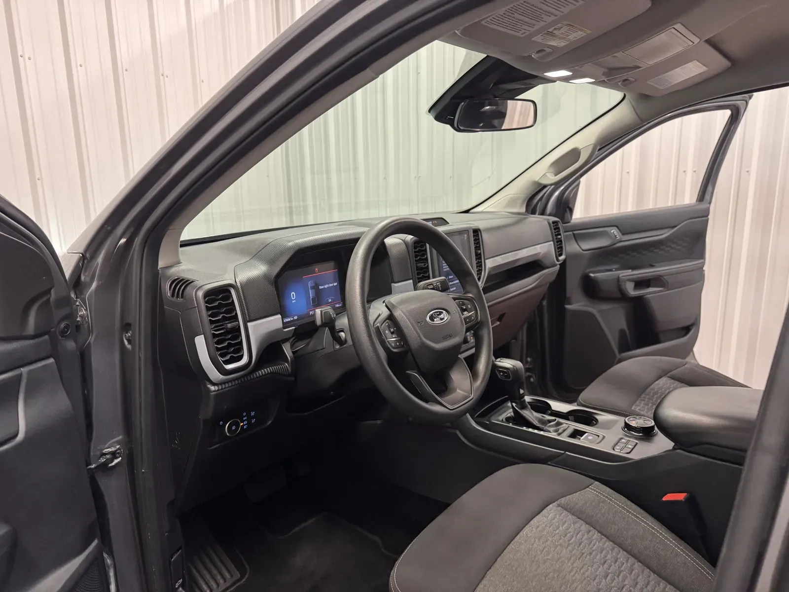 Ford Ranger photo 35