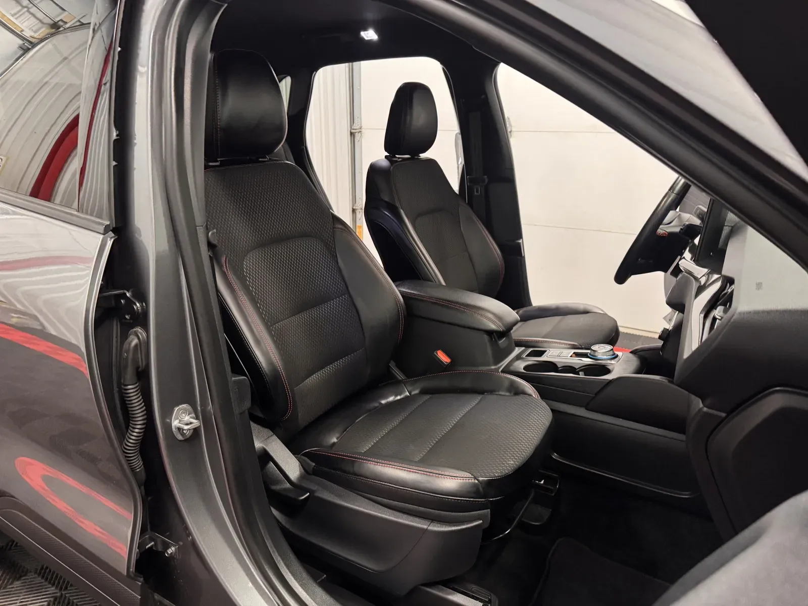 Ford Escape photo 43