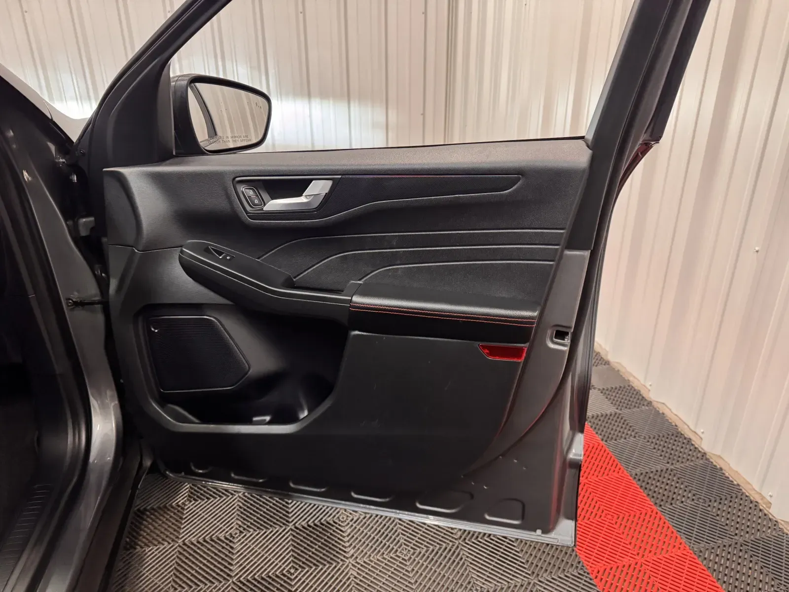 Ford Escape photo 41