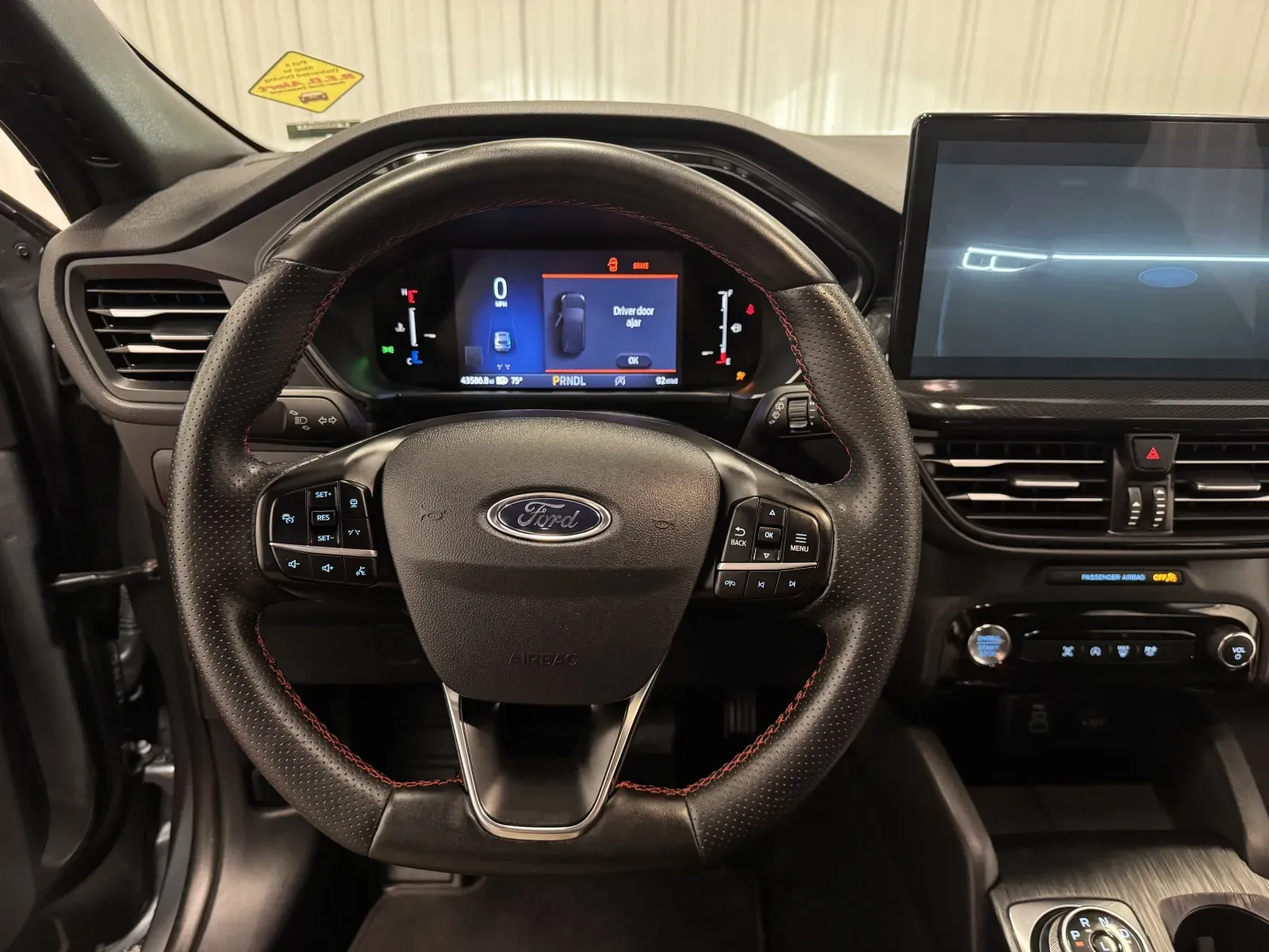 Ford Escape photo 19