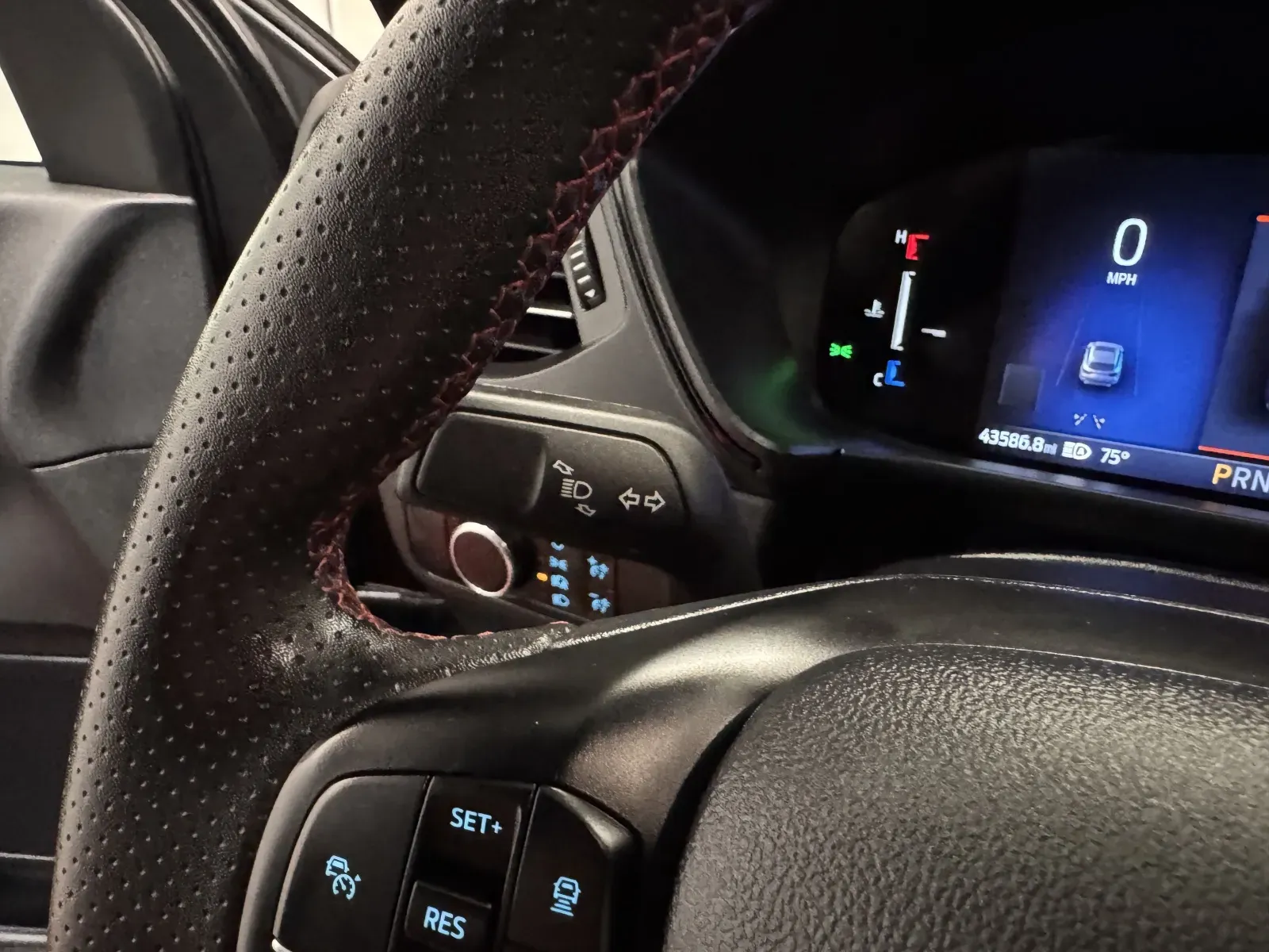Ford Escape photo 22