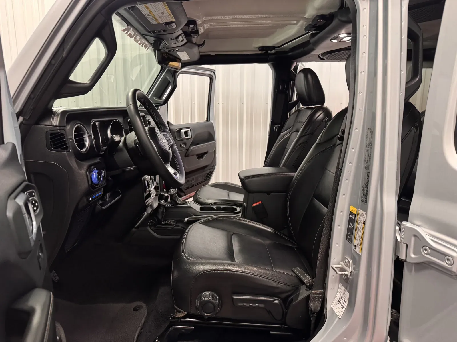 Jeep Wrangler photo 32
