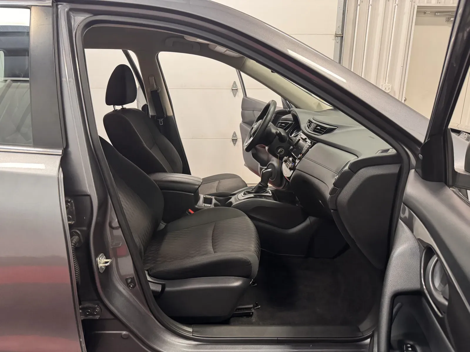 Nissan Rogue photo 41